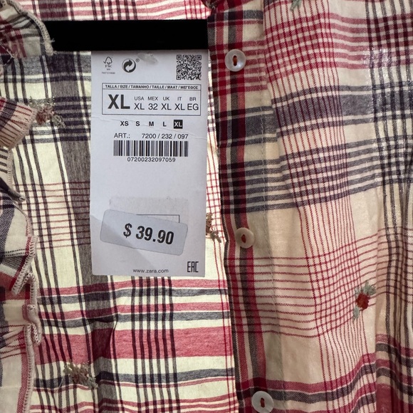 Zara Red and White Ruffled Blouse with Mandarin Collar - Picture 2 of 3